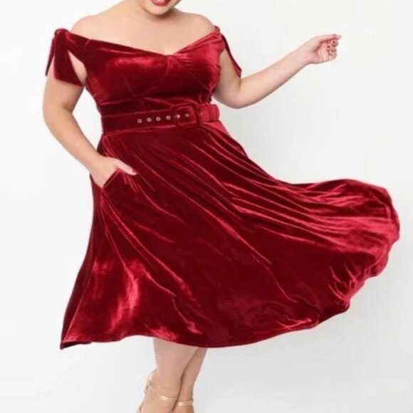 Unique Vintage - Deep Red Velvet Swing Dress, Size 2XL/18 - Picture 1 of 4